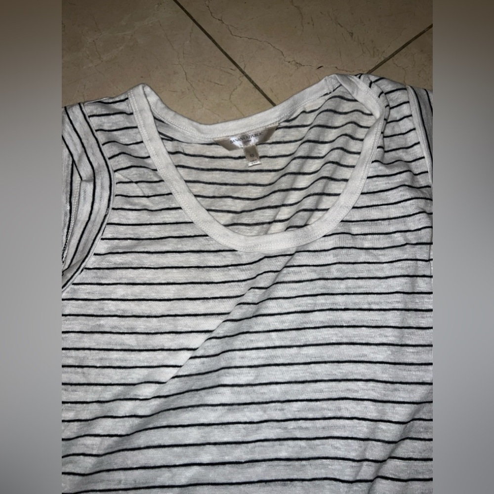 Tank top - Picture 2 of 3